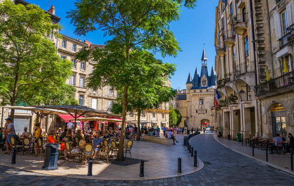 Where to Eat and Drink in Bordeaux: A Local’s Guide