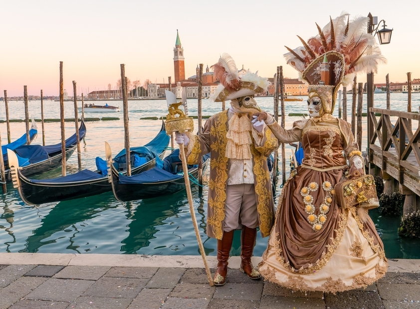 Carnaval de Veneza: Viagem ao Baile de Máscaras Exclusivo