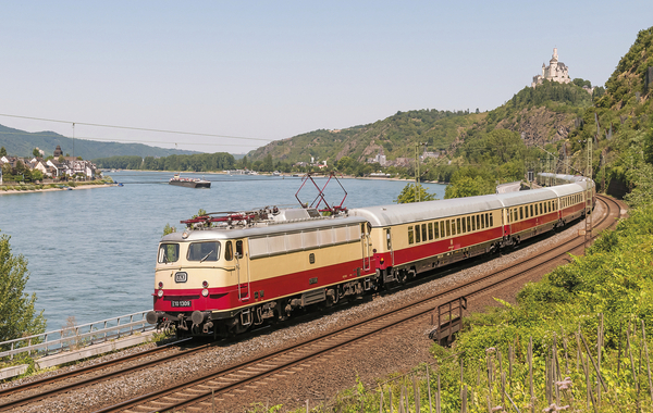 AKE-Rheingold: A Special Train Journey Through Europe AKE-Rheingold: A Special Train Journey Through Europe
