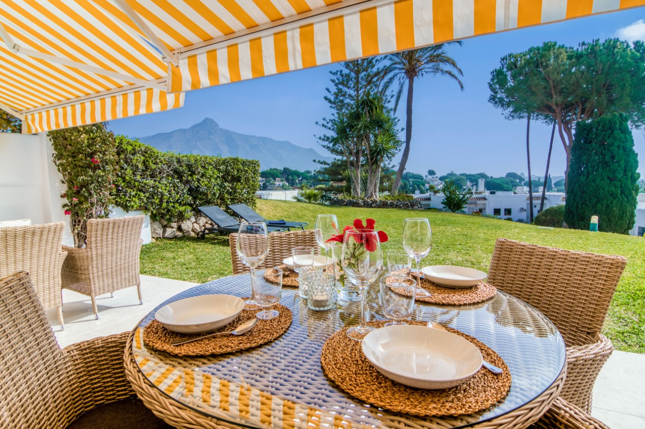 Rented by us: Azahara Marbella - Modern decorated apartment