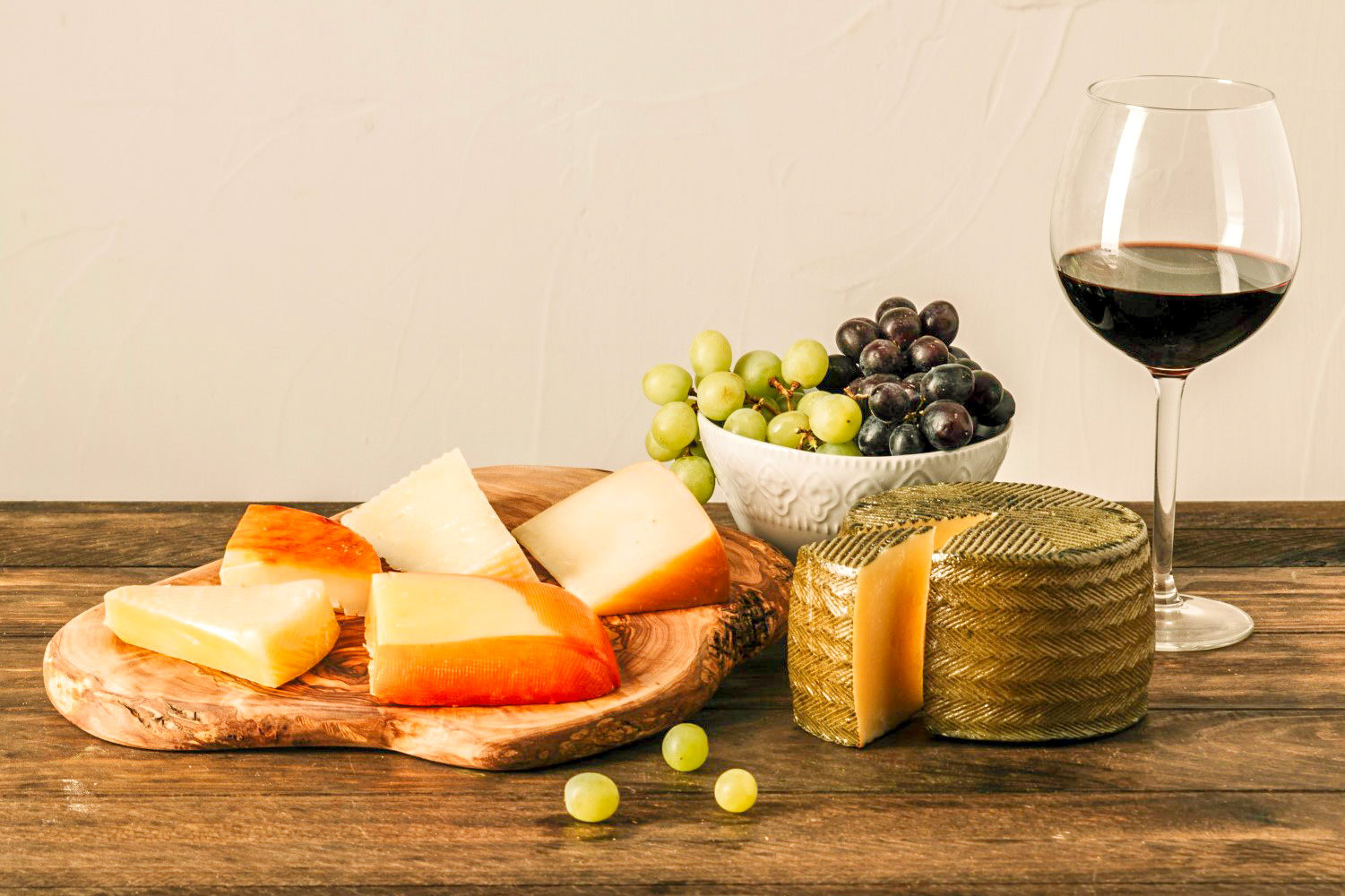 Cheese And Wine Flavours - Algarve And Alentejo Cheese And Wine Flavours - Algarve And Alentejo