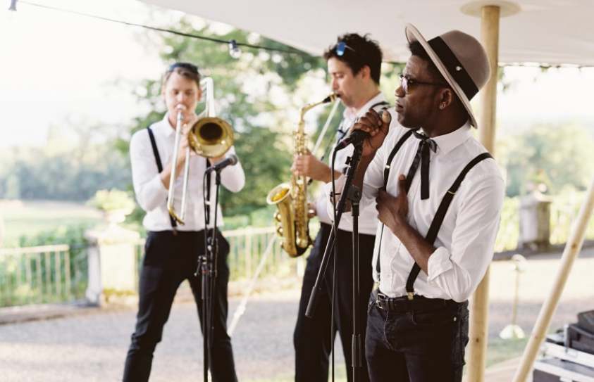 Música ao Vivo e DJ´s