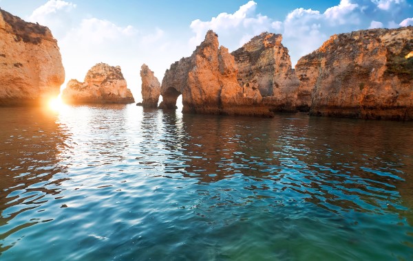 Ponta da Piedade: Your Beach Guide Ponta da Piedade: Your Beach Guide