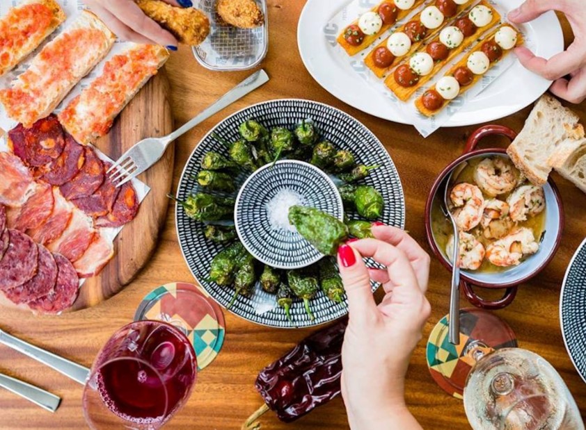 Испанские Тапас, Херес И Знакомство С Культурой В Севилье