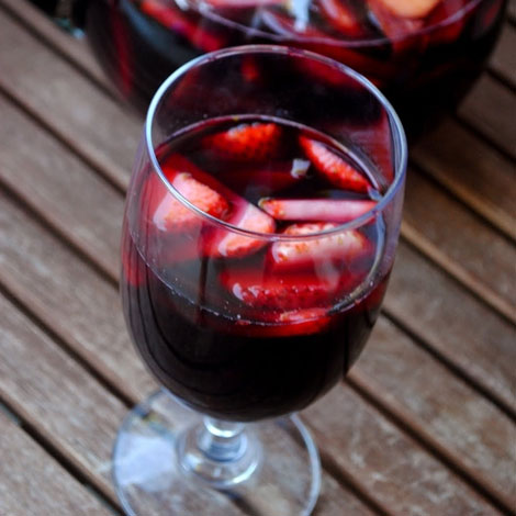 Cruzeiro ao Pôr do Sol com Prova de Sangria Cruzeiro ao Pôr do Sol com Prova de Sangria