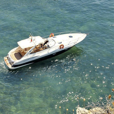 Sunseeker Superhawk 34 croisière d’une journée depuis Vilamoura Sunseeker Superhawk 34 croisière d’une journée depuis Vilamoura