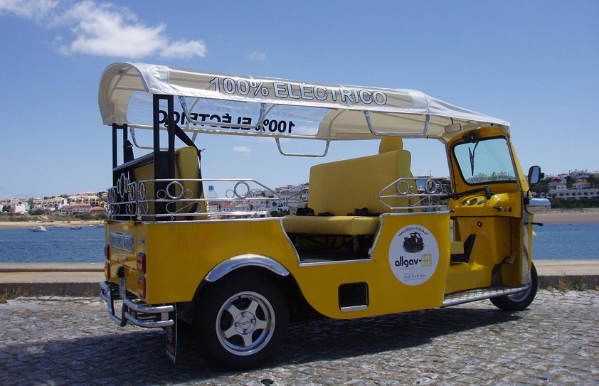 Passeio de Tuk Tuk no Algarve