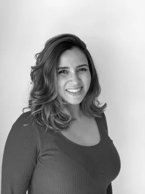 Catiane, Especialista em Europa & África